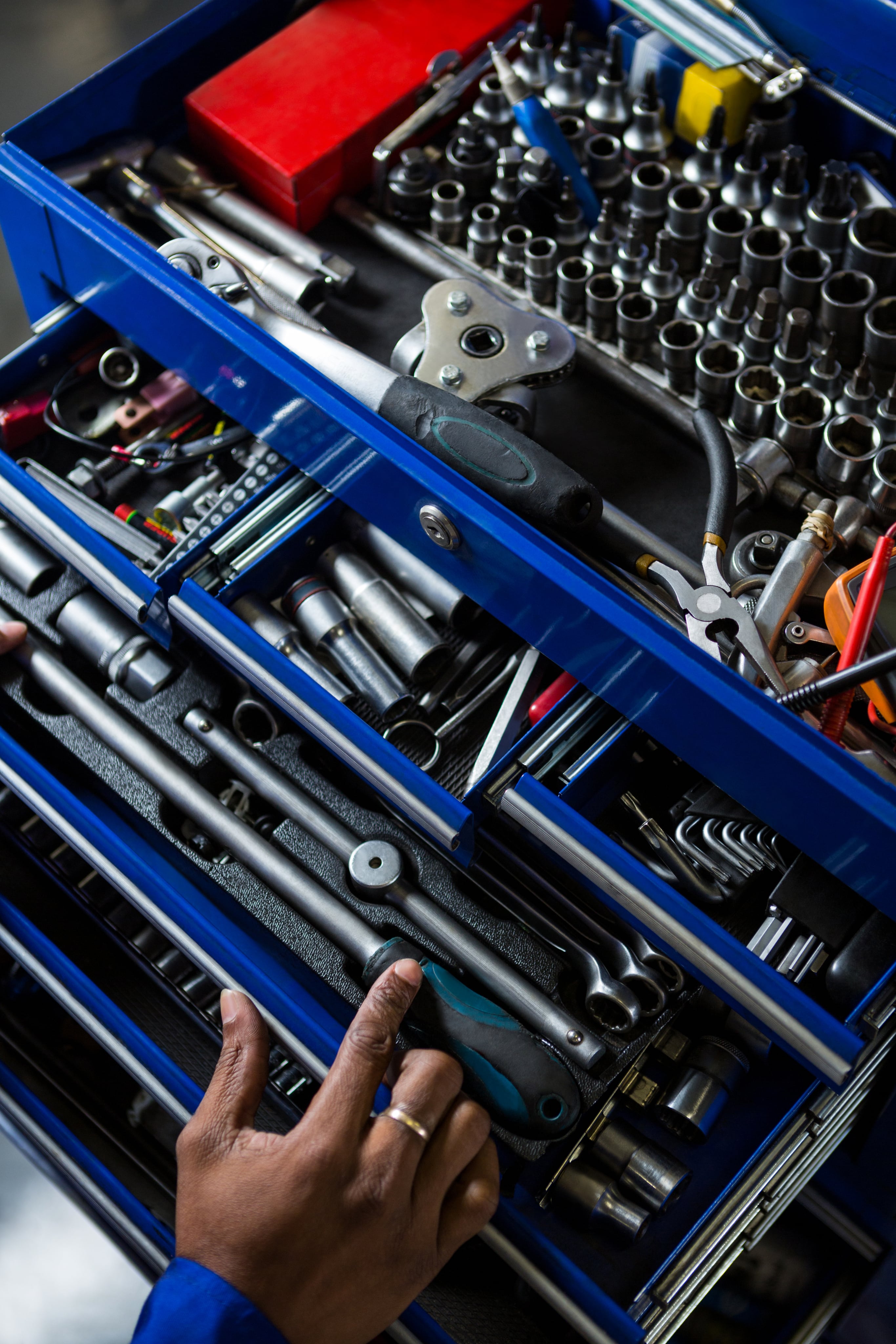 Service tools